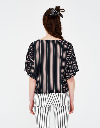 Striped shirt with knot