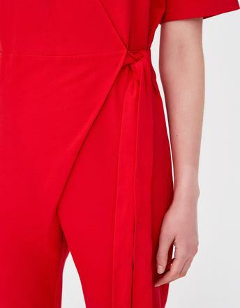 Long jumpsuit neckline