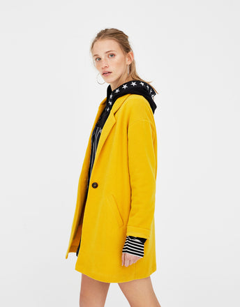 Lapel collar coat