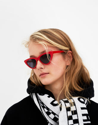 Cat-eye sunglasses